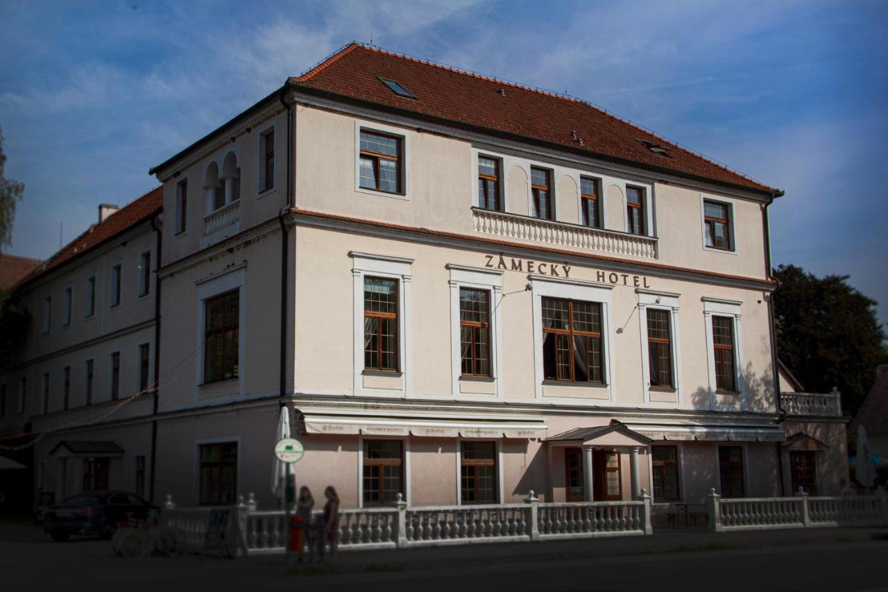 Grandhotel Sluchatko - Ex Zamecky Hotel Vranov nad Dyjí Eksteriør billede